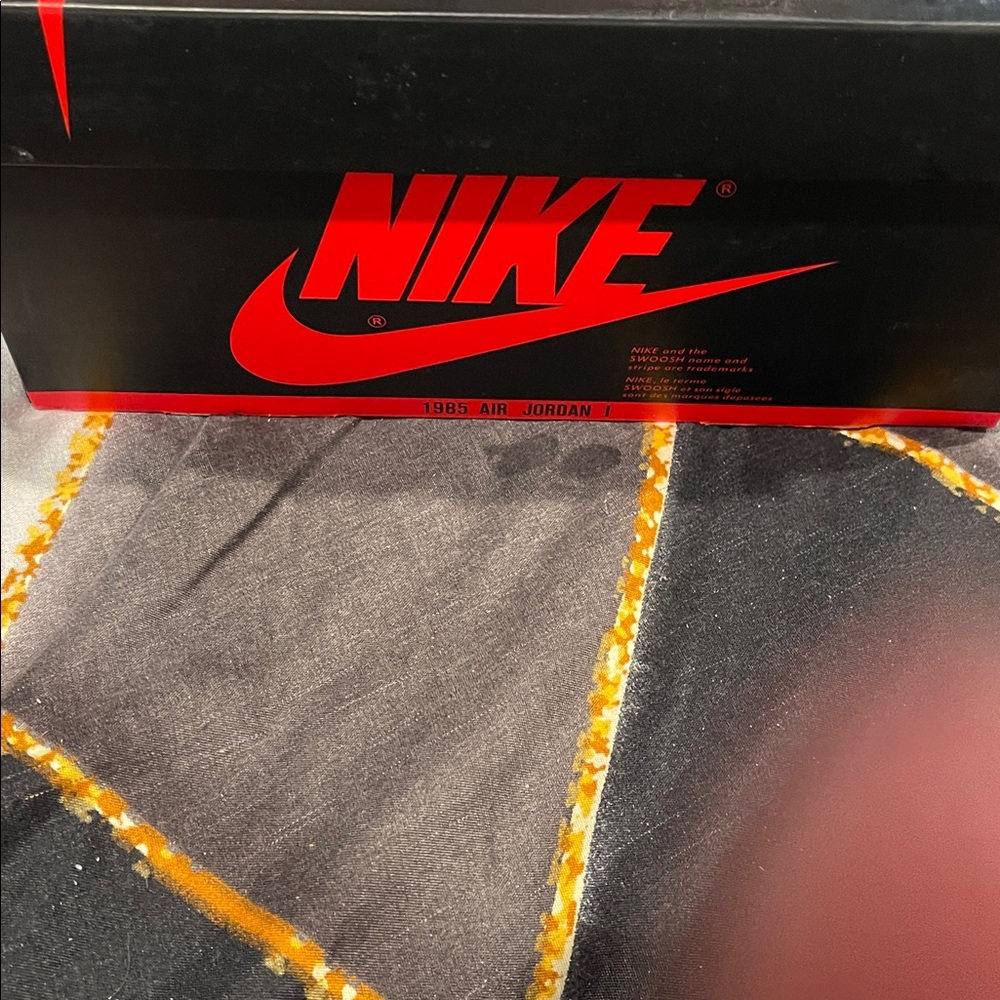 Nike High-Top Sneakers in Blue and Orange New York Knicks  Nike Air - Picture 9 of 13